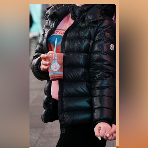 Moncler navy puffer Jacket - Picture 3 of 4